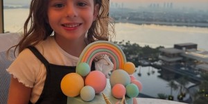 【龙八国际】塞鸟女儿在北京上国际幼儿园，妻子：在新家上学的第一天🥹❤️