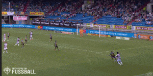 【龙八国际】加盟利兹联替代拉菲尼亚？“荷甲迪亚斯”将打破库伊特身价纪录