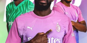 【龙八国际】门线解围！托莫里当选对阵纽卡一役米兰队内最佳球员