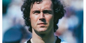 【龙八国际】曼城官方：贝肯鲍尔是国际足坛真正传奇，我们与他的家人朋友同在