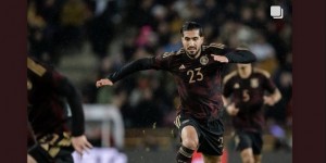 【龙八国际】心态好！埃姆雷-詹回应恶搞：谁会把玩笑当真呢，但我仍然很高兴