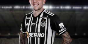 【龙八国际】米内罗竞技官方：31岁伯纳德正式回归球队，签约至2027年12月