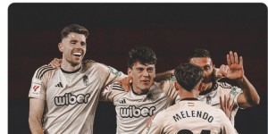 【龙八国际】外租边锋佩利斯特里对巴萨上演传射，曼联官方发文表示祝贺