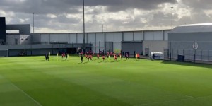 【龙八国际】记者：曼城在前往哥本哈根前进行了训练，科娃、格瓦迪奥尔缺席