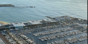 【龙八国际】?怀念当初的时光了！内马尔晒出回到巴塞罗那的照片