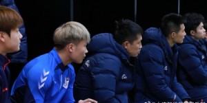 【龙八国际】热身赛-大连英博1-1上海嘉定汇龙 王腾达助攻赵学斌破门