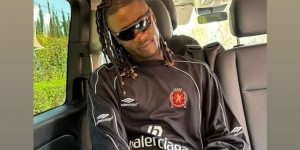 【龙八国际】小熊调侃：你今天要踢守门员吗？卡马文加回复：我无所不能?