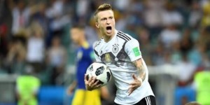 【龙八国际】克罗斯、罗伊斯联手绝杀瑞典，那一刻你怎能不爱足球？！