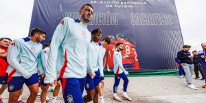 【龙八国际】将战克罗地亚！西班牙队社媒晒训练照：带着最好的感觉去柏林！