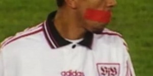 【龙八国际】【老相馆】骂裁判染黄 埃尔伯胶带封嘴以防再犯?最终肘击染红