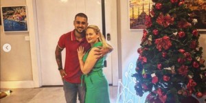 <?php the_title(); ?>