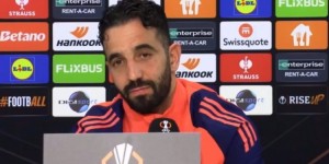 <?php the_title(); ?>