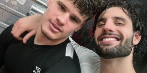 【龙八国际】👀索博晒和樱桃边卫科尔克兹合照，球员此前和利物浦有转会绯闻