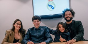 <?php the_title(); ?>