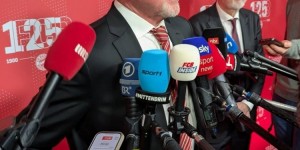 【龙八国际】网坛传奇鲍里斯-贝克尔：我是近50年的拜仁球迷