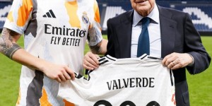 【龙八国际】巴尔韦德代表皇马出战200场西甲，赛后获赠纪念球衣