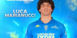 【龙八国际】罗马诺：那不勒斯总价1000万欧签20岁中卫马里亚努奇达口头协议