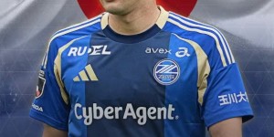 【龙八国际】官方：日本队补召町田中后卫中山雄太，世预赛参赛名单增至26人