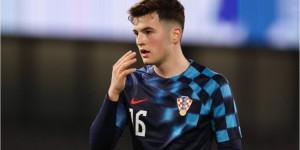 <?php the_title(); ?>