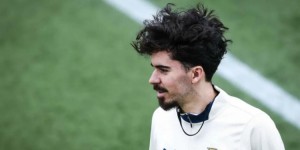 <?php the_title(); ?>