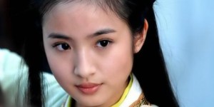 【龙八国际】林依晨晒冰岛旅行照片，和老公秀恩爱被甜到了