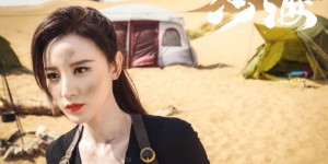 【龙八国际】张萌透露节目组不收手机的原因，网友直叹果然是姐姐们