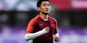 【龙八国际】不年轻了！28岁韦世豪仍无缘亚洲杯首秀，上届因伤0出场+今天又伤