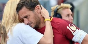 【龙八国际】牵手20年后，托蒂布拉茜恩爱成空