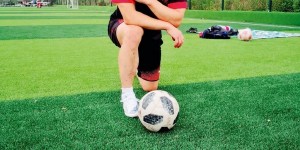 【龙八国际】对于英超，名嘴们有着怎样的独家记忆？