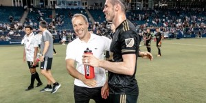 【龙八国际】怀旧星期四丨贝尔的新教练，是“一生一队”传奇