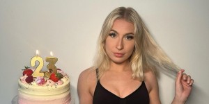 <?php the_title(); ?>