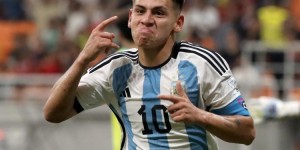 【龙八国际】【转会中心】姆巴佩几周内决定未来|拜仁报价17岁中场小妖