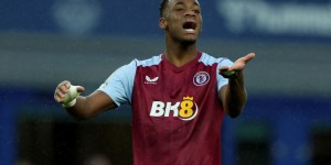 【龙八国际】邮报：维拉前锋杜兰上午遇车祸，当晚欧联即出场对阵里尔