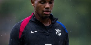 【龙八国际】?巴萨报法蒂受伤的评论区：彻底完了 以为是梅西结果是登贝莱