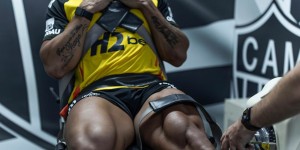 【龙八国际】胡尔克嘲笑队友：我38岁天天喝酒体脂9.9% 他33岁只喝水14.2%?