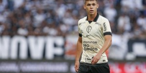 【龙八国际】进球网：切尔西曾对莫斯卡多报价但被拒，巴黎则同意了对方要价