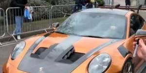 【龙八国际】买车如买菜！哈兰德又花35万镑买阿斯顿马丁，日前刚买20万保时捷