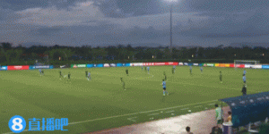 【龙八国际】半场-弗兰克助攻穆谢奎破门 浙江暂1-0大连人