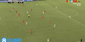 【龙八国际】澎湃：朱辰杰已是中国最优秀的年轻球员之一，吐槽和谩骂没意义