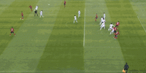 【龙八国际】半场-吕文君梅开二度王燊超乌龙助攻 海港暂2-1亚泰