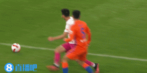 【龙八国际】东体：张雷判点球时视线不佳，他没选择查看视频回放且维持原判