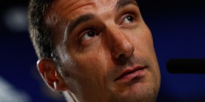 【龙八国际】阿媒：阿根廷将在世界杯前与阿联酋进行热身赛 斯卡洛尼接近续约