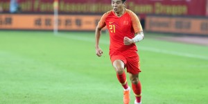 【龙八国际】记者：大连人边卫李帅、荷甲坎布尔边锋卡隆自由身加盟海港