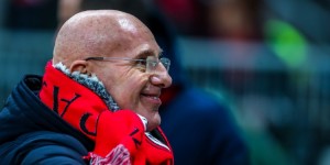 【龙八国际】萨基：选球员先看大脑再看脚下，萨拉赫是我定义前锋的完美选择