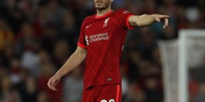 【龙八国际】利物浦官方：26岁后卫本-戴维斯转会加盟格拉斯哥流浪者