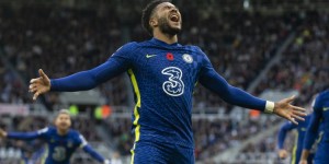 <?php the_title(); ?>