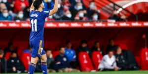 <?php the_title(); ?>