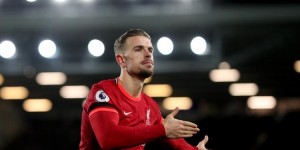 【龙八国际】本特：亨德森18岁就敢批评偷懒的老将 退役后他肯定会想当教练