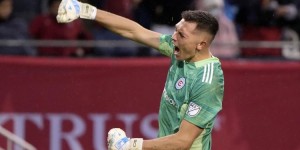 【龙八国际】罗马诺:切尔西和斯洛尼纳谈妥个人条款，将为球员报价1000万+浮动