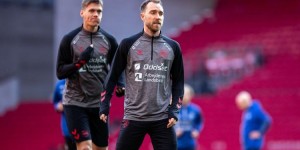 <?php the_title(); ?>